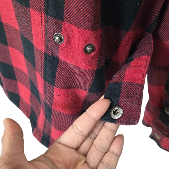 Duluth Trading Co. Red and Black Plaid Buffalo Check Button-Up Shacket - Picture 7 of 13